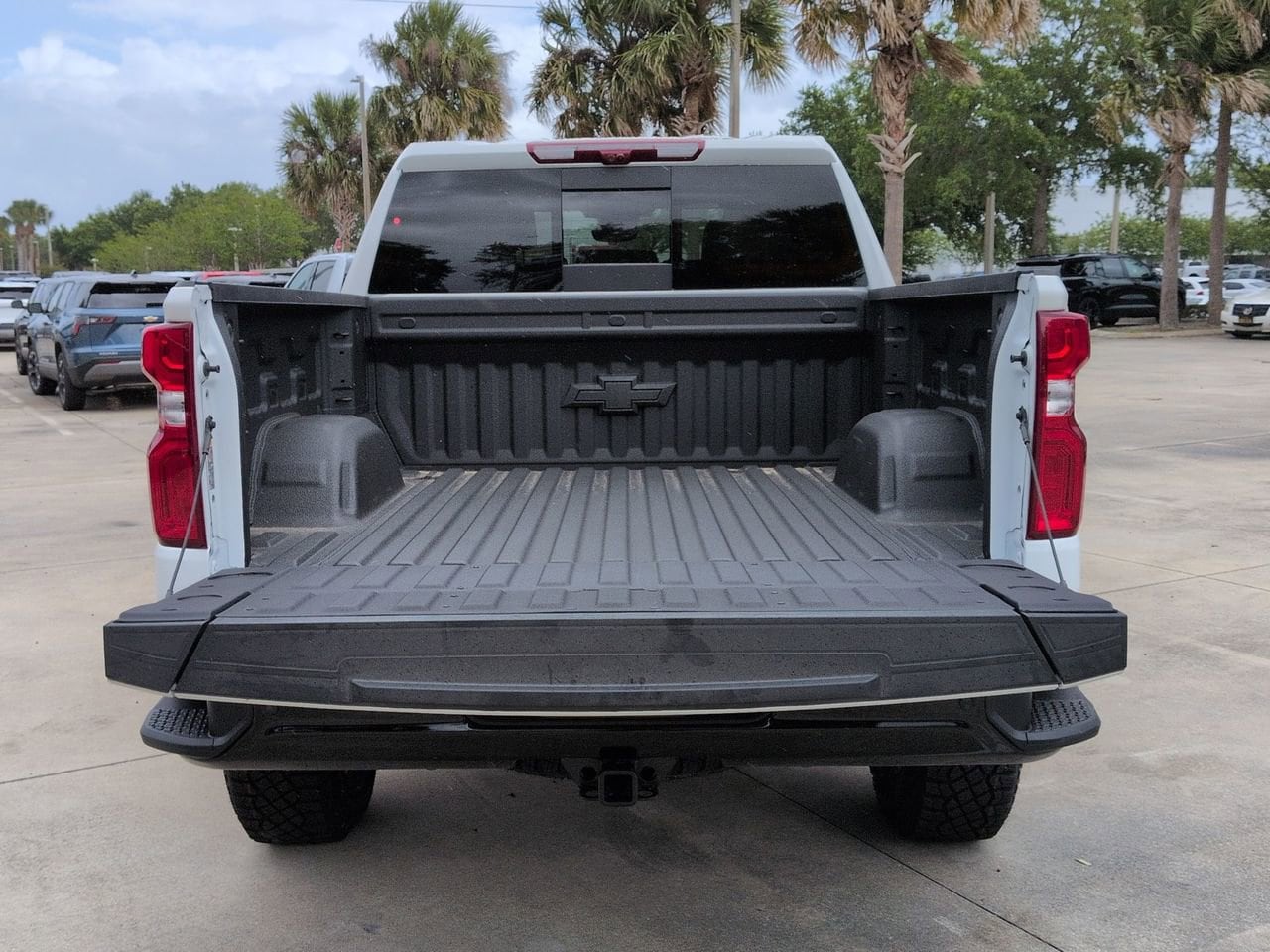 2026 Chevrolet Silverado 1500 ZR2 - Photo 24