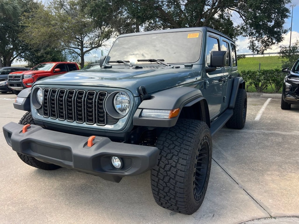 Used 2025 Jeep Wrangler 4-Door Summit 4x4 SUV