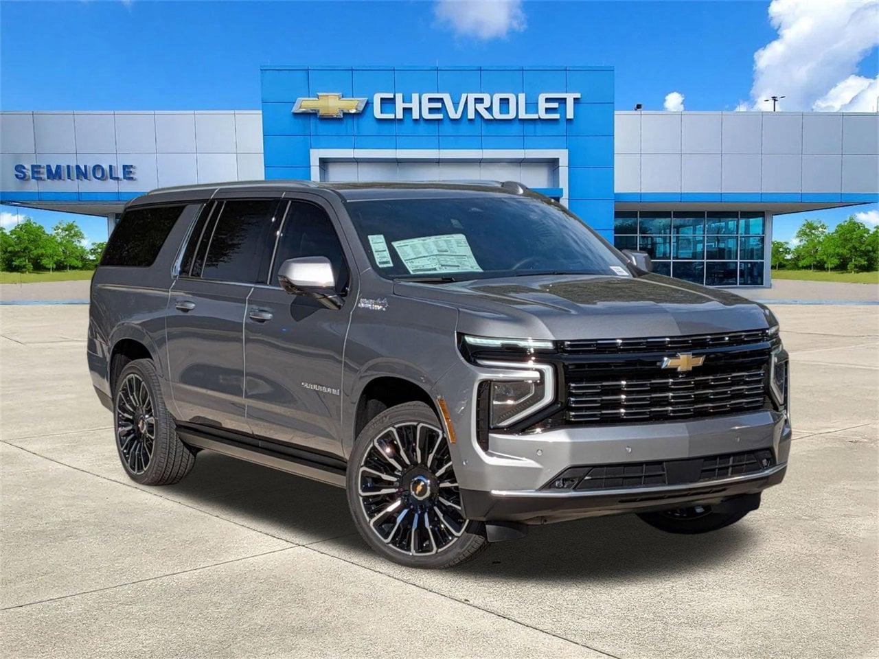 2026 Chevrolet Suburban High Country's photo