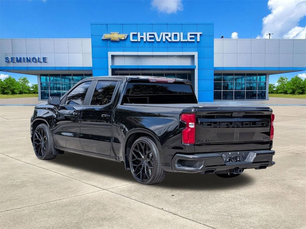Used 2021 Chevrolet Silverado 1500 RST Truck Crew Cab