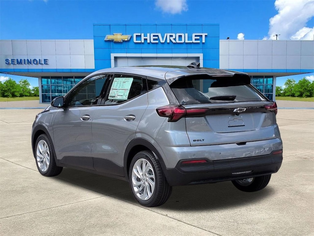 Used 2027 Chevrolet Bolt LT SUV