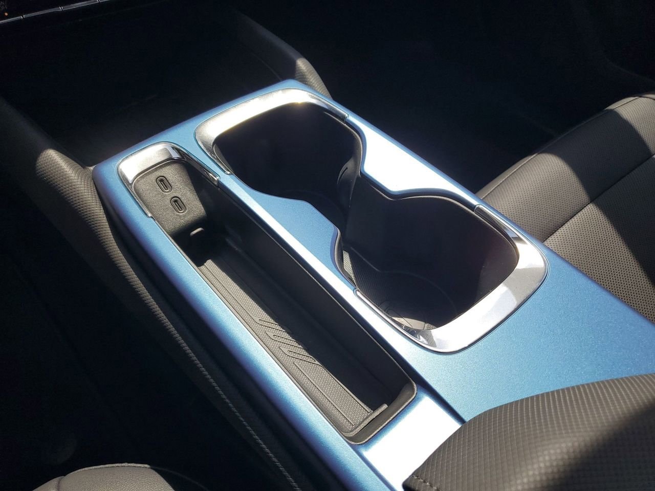 2025 Chevrolet Equinox EV LT - Photo 27