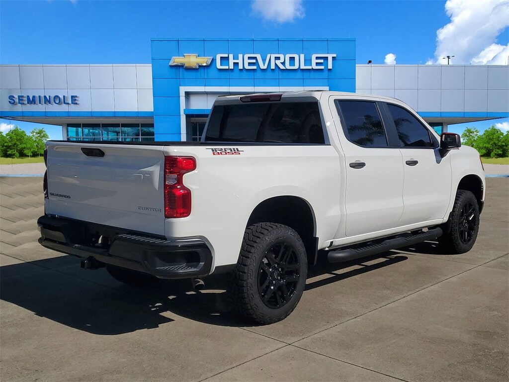 New 2026 Chevrolet Silverado 1500 Custom Trail Boss Truck Crew Cab