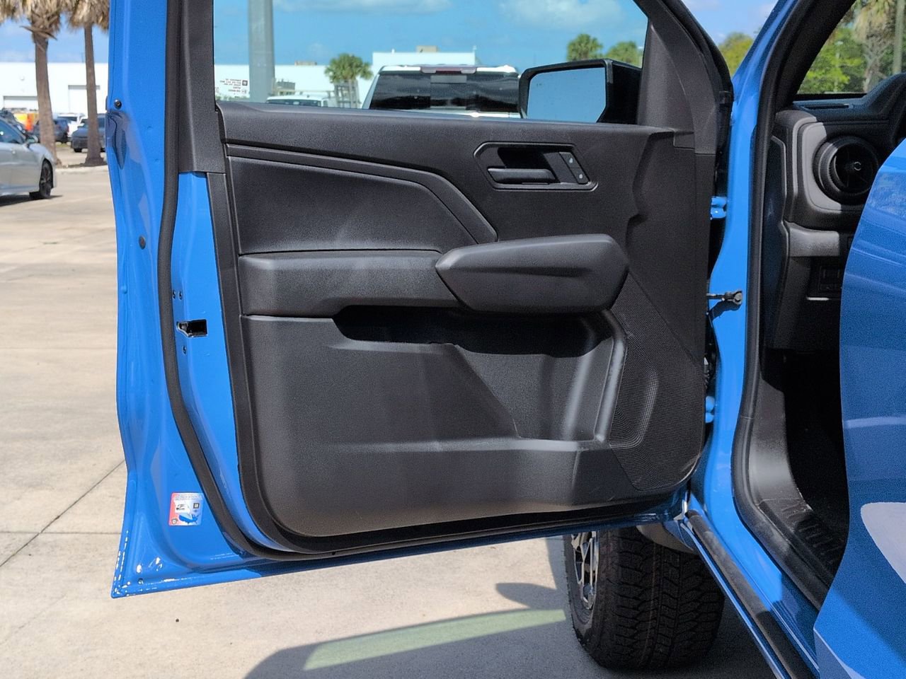 2026 Chevrolet Colorado Trail Boss - Photo 7