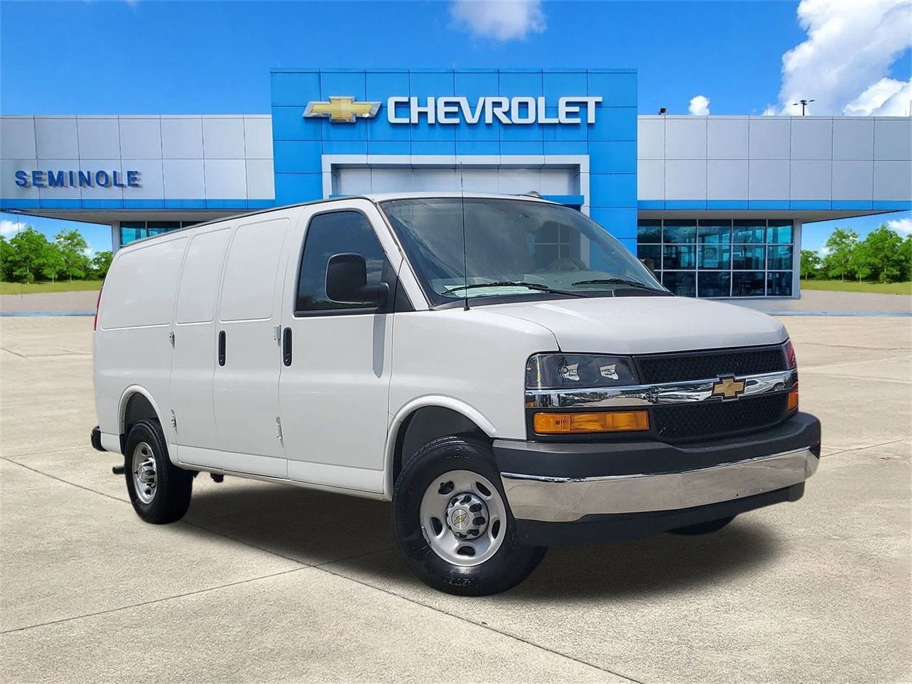 2025 Chevrolet Express Cargo Work Van's photo