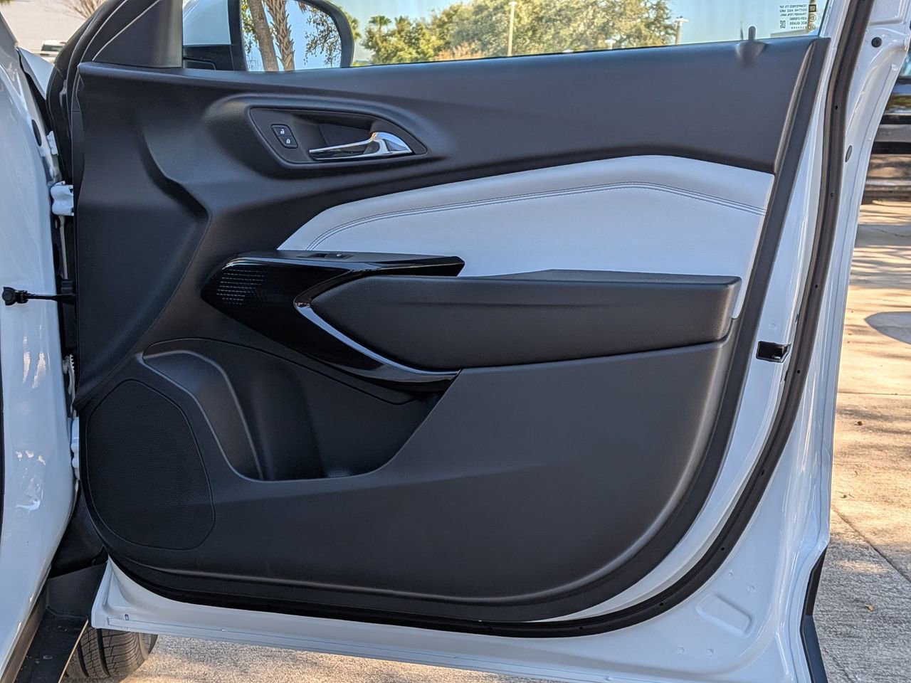 2026 Chevrolet Trax LT - Photo 19
