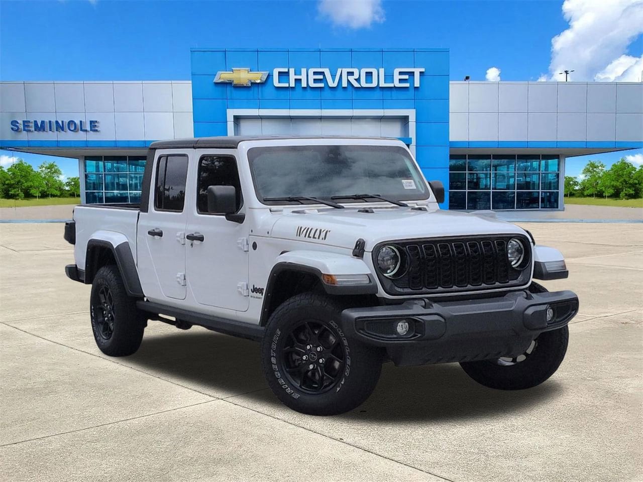 2024 Jeep Gladiator Willys's photo