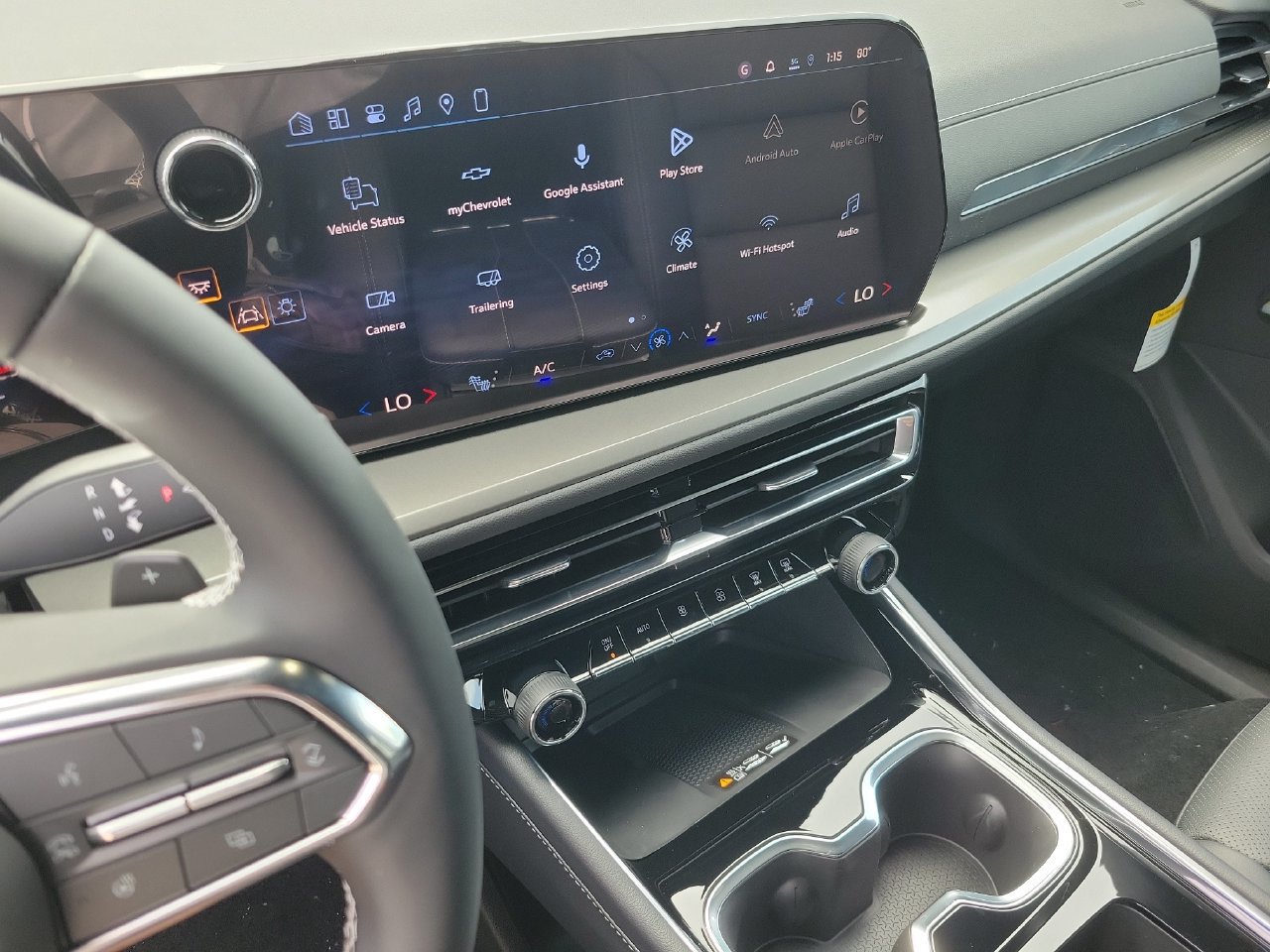 2027 Chevrolet Traverse LT - Photo 21