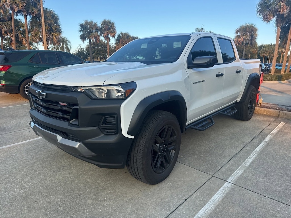 Used 2025 Chevrolet Colorado Trail Boss Truck Crew Cab