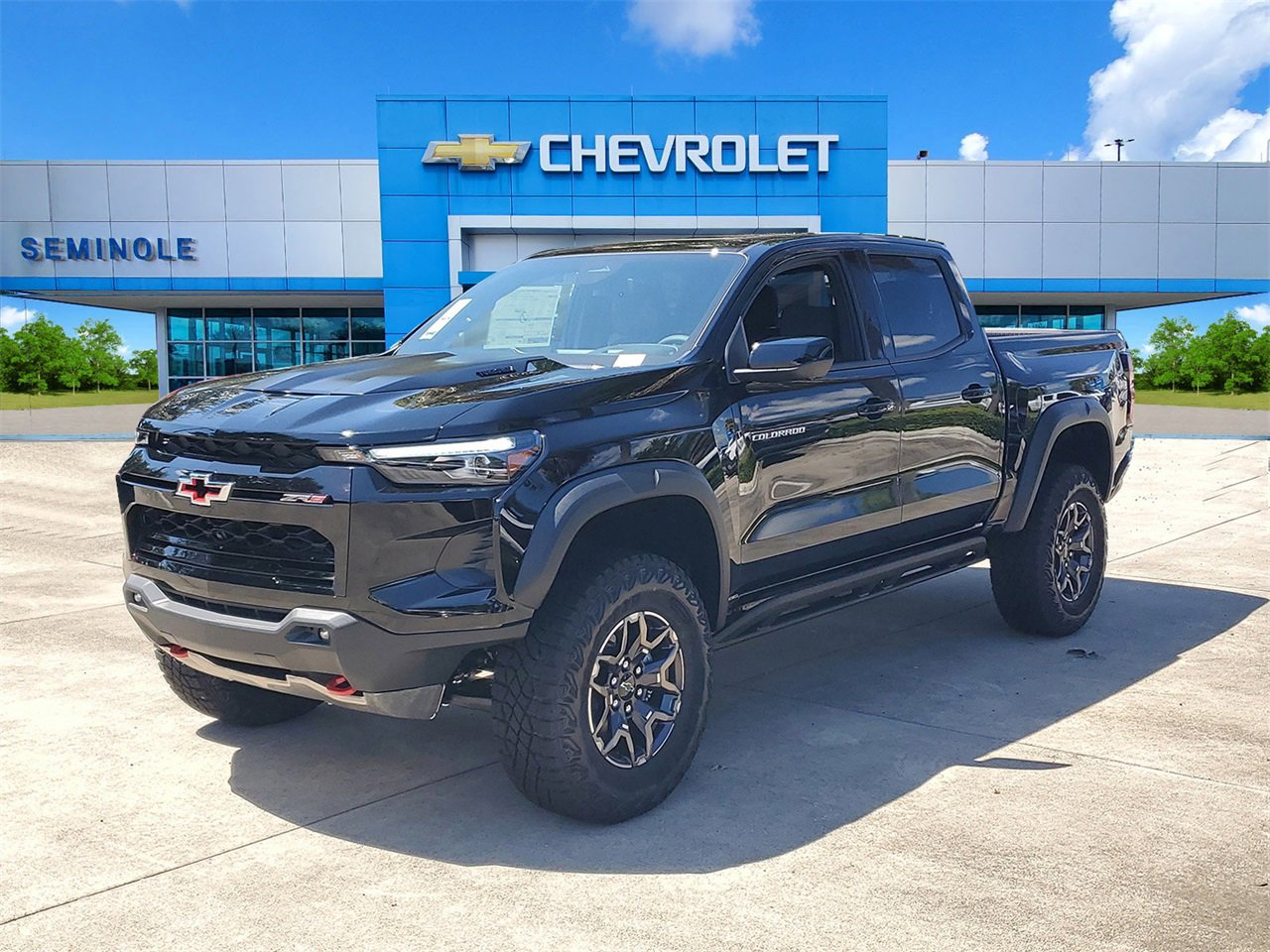 2026 Chevrolet Colorado ZR2 photo 2