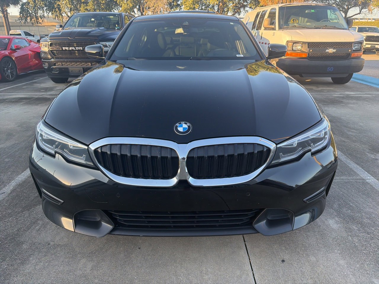 2020 Bmw 330i photo 2