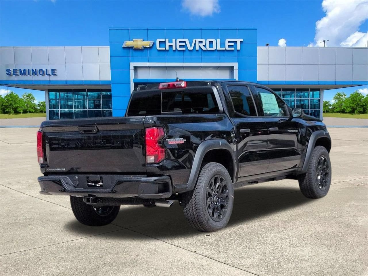 2026 Chevrolet Colorado Trail Boss - Photo 4