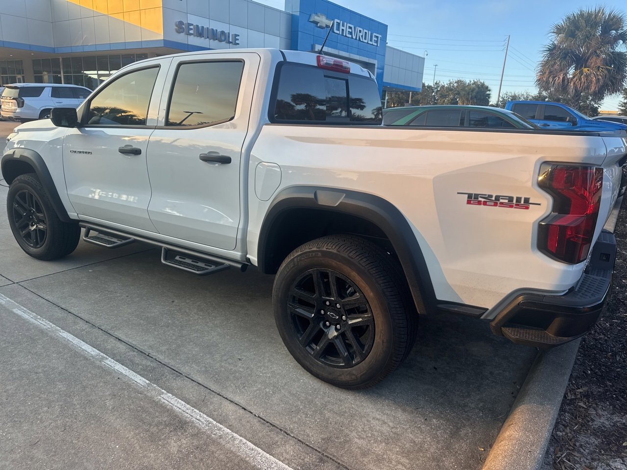 2025 Chevrolet Colorado Trail Boss photo 4