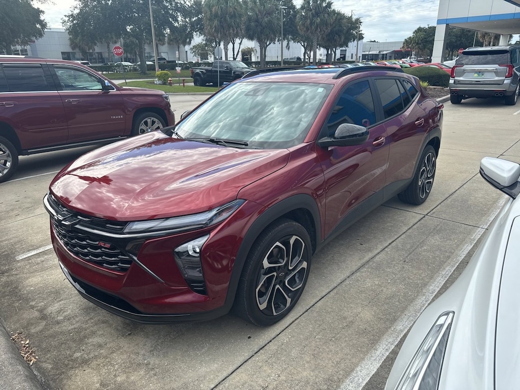 Used 2024 Chevrolet Trax 2RS SUV