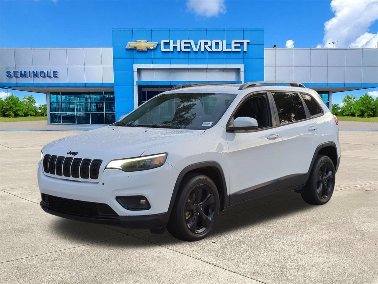 Used 2020 Jeep Cherokee Latitude Plus with VIN 1C4PJLLB0LD581068 for sale in Sanford, FL