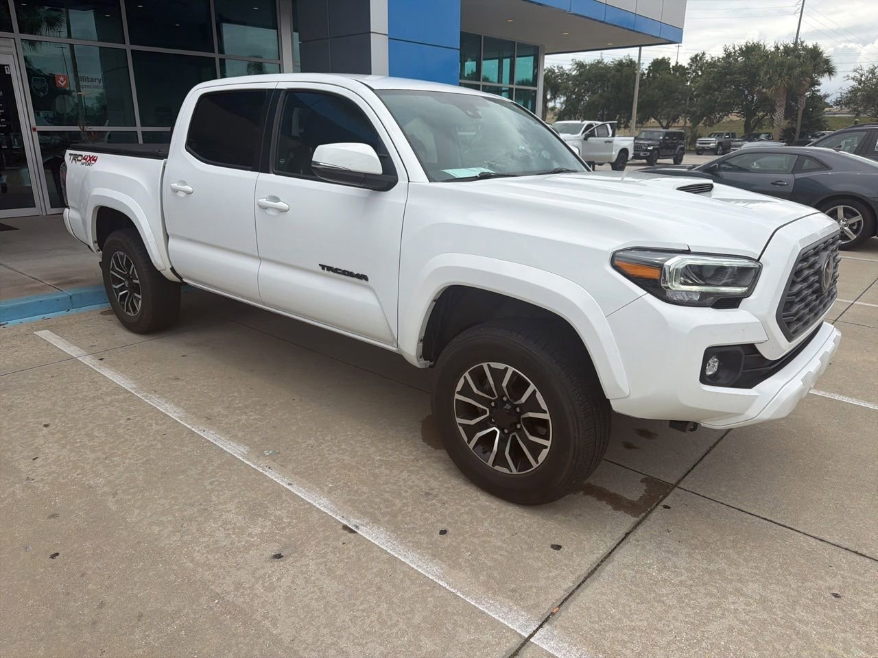 2023 Toyota Tacoma TRD Off Road Double Cab 4WD V6 Auto SB's photo