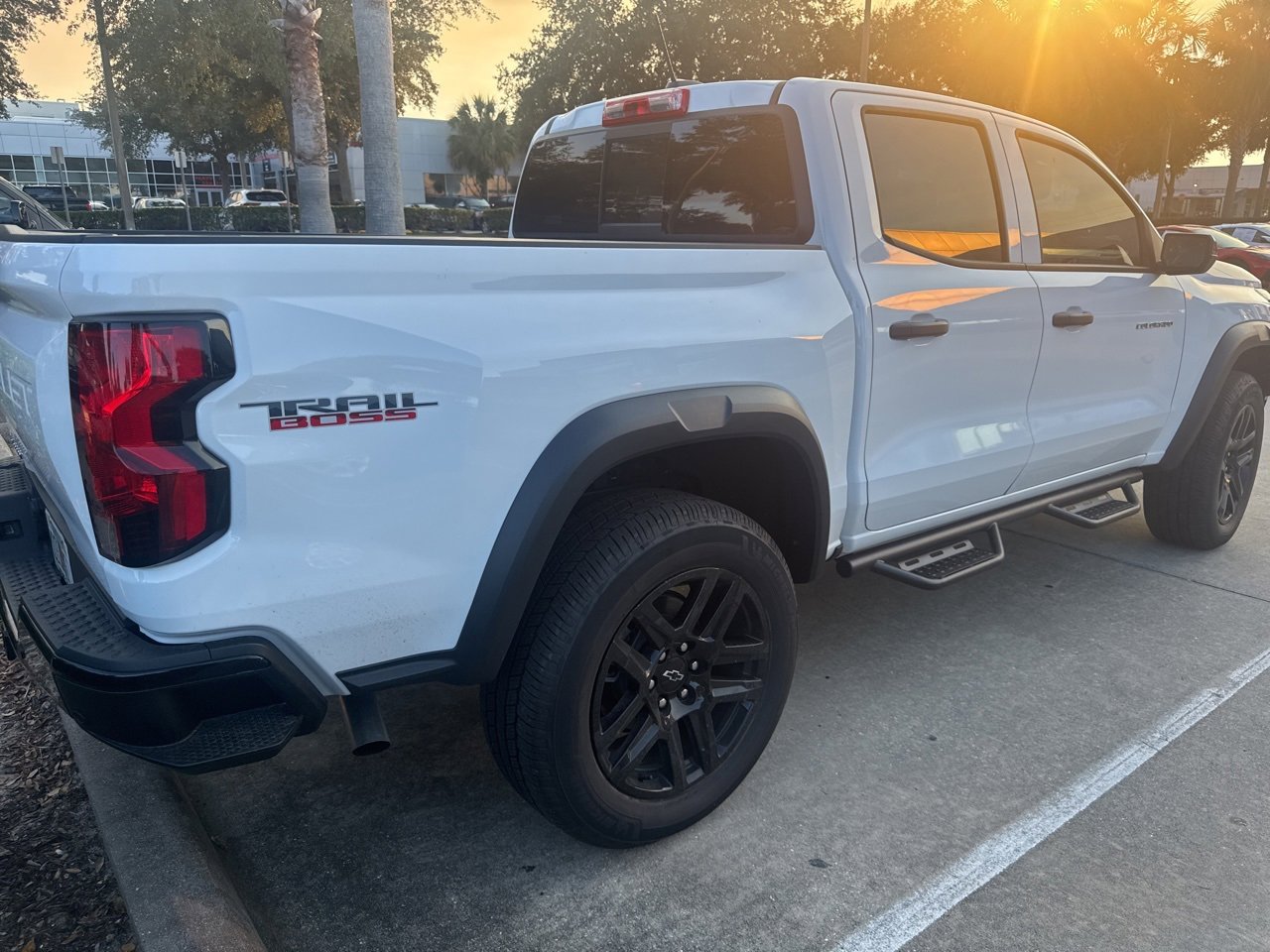2025 Chevrolet Colorado Trail Boss photo 3