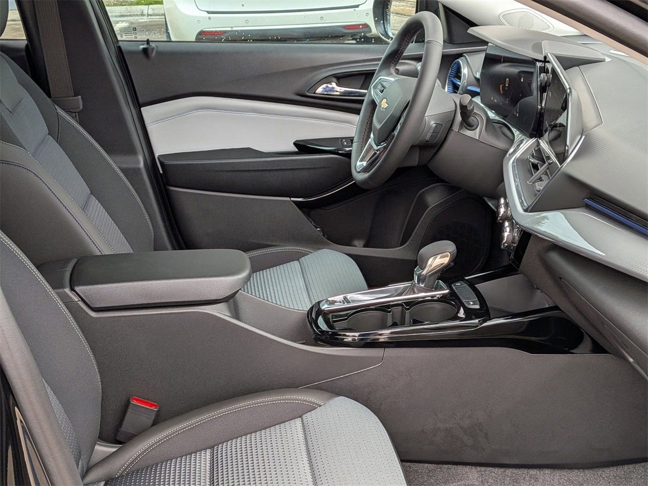 2026 Chevrolet Trax LT - Photo 26