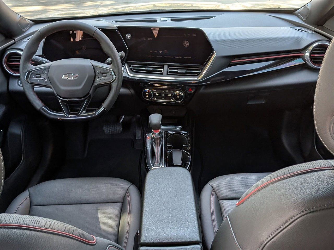 2026 Chevrolet Trax RS - Photo 22