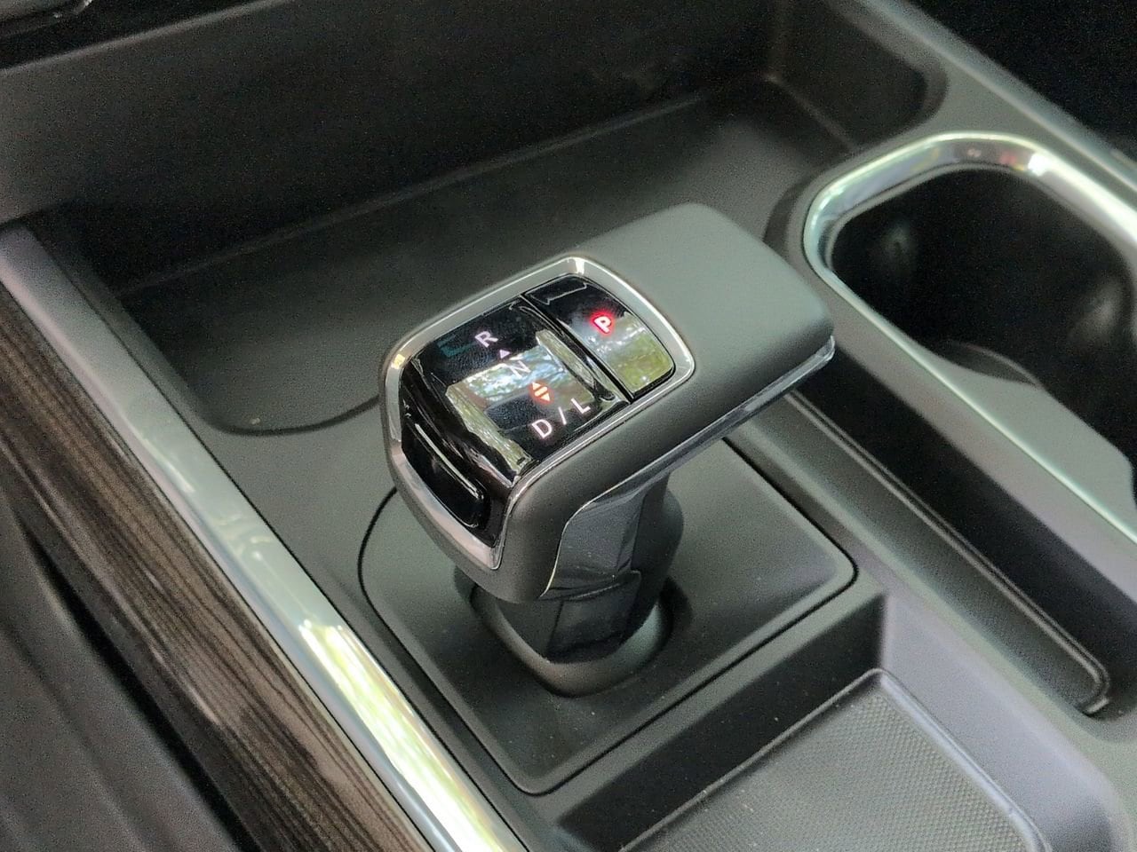 2026 Chevrolet Silverado 1500 RST - Photo 15
