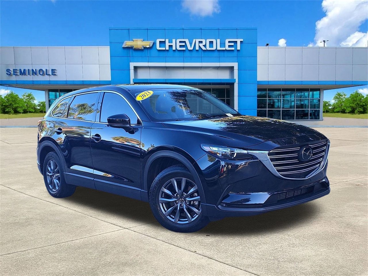 2023 Mazda CX-9 Touring's photo