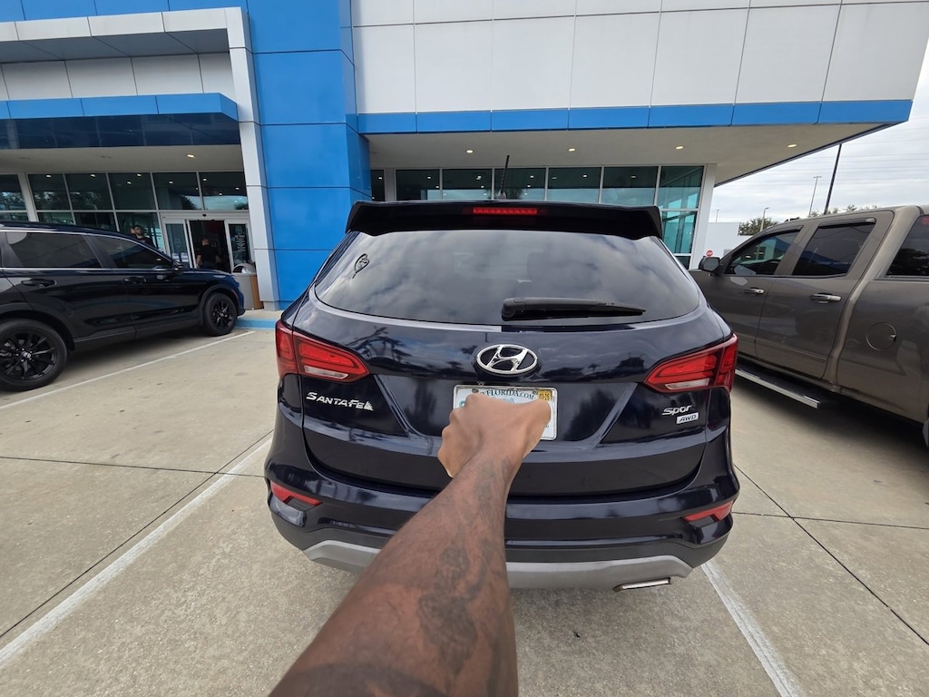 Used 2018 Hyundai Santa Fe Sport 2.4L SUV