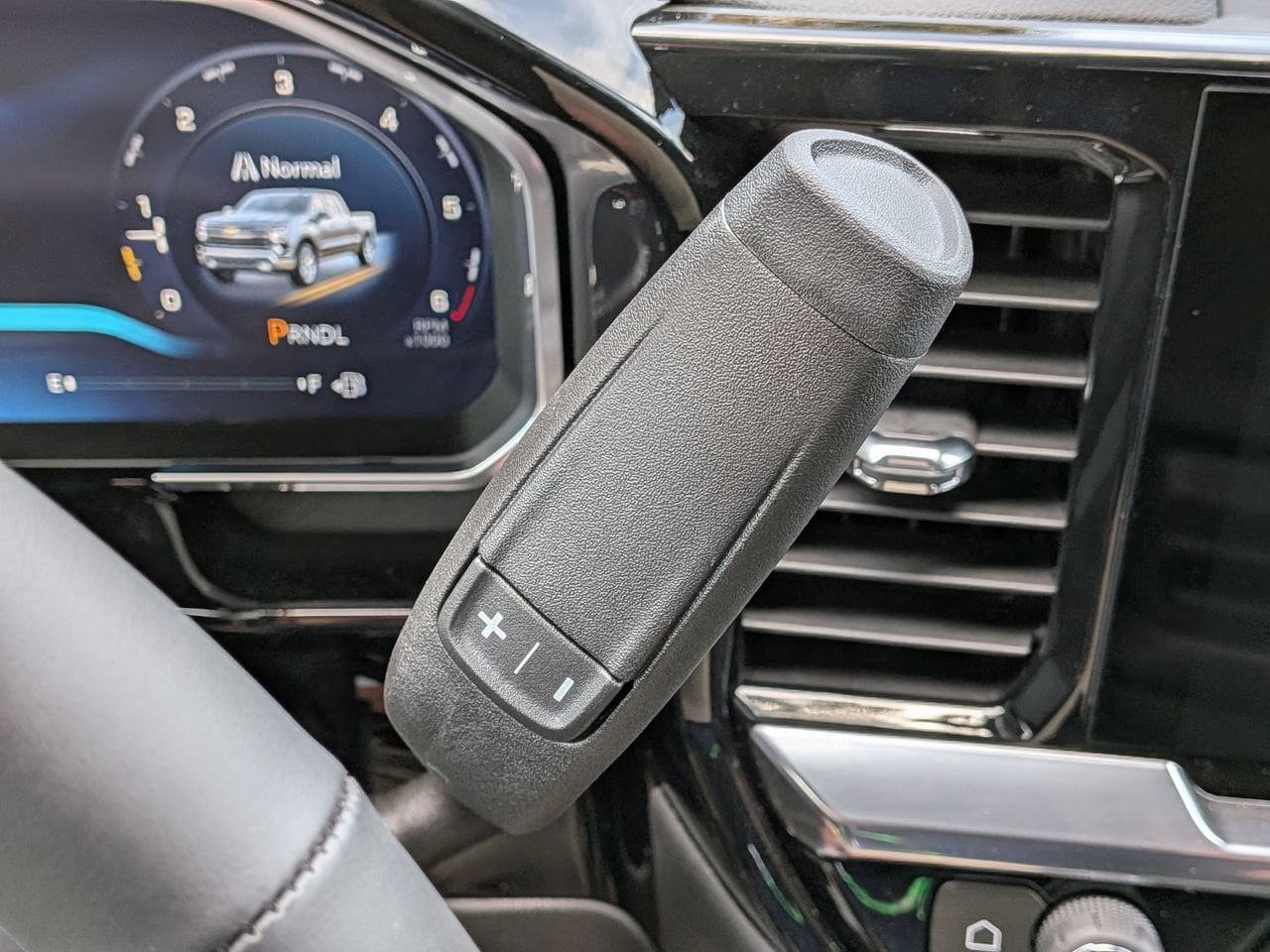 2026 Chevrolet Silverado 1500 RST - Photo 17