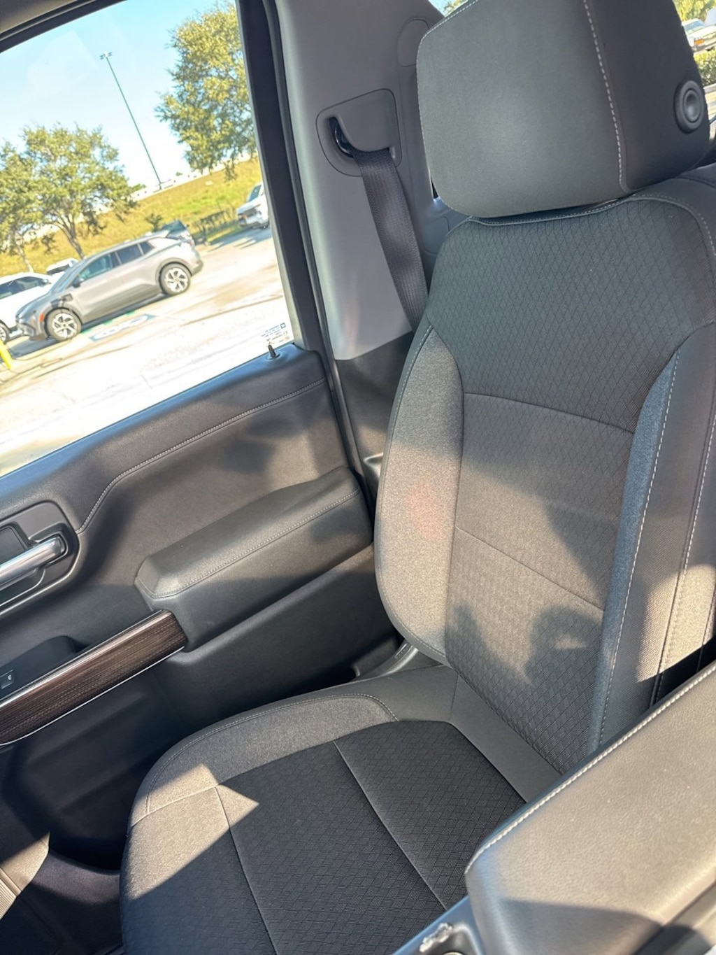 Used 2020 Chevrolet Silverado 1500 LT Truck Crew Cab