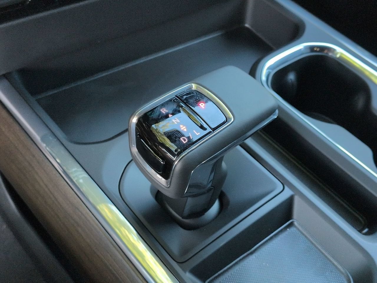 2026 Chevrolet Silverado 1500 High Country - Photo 15