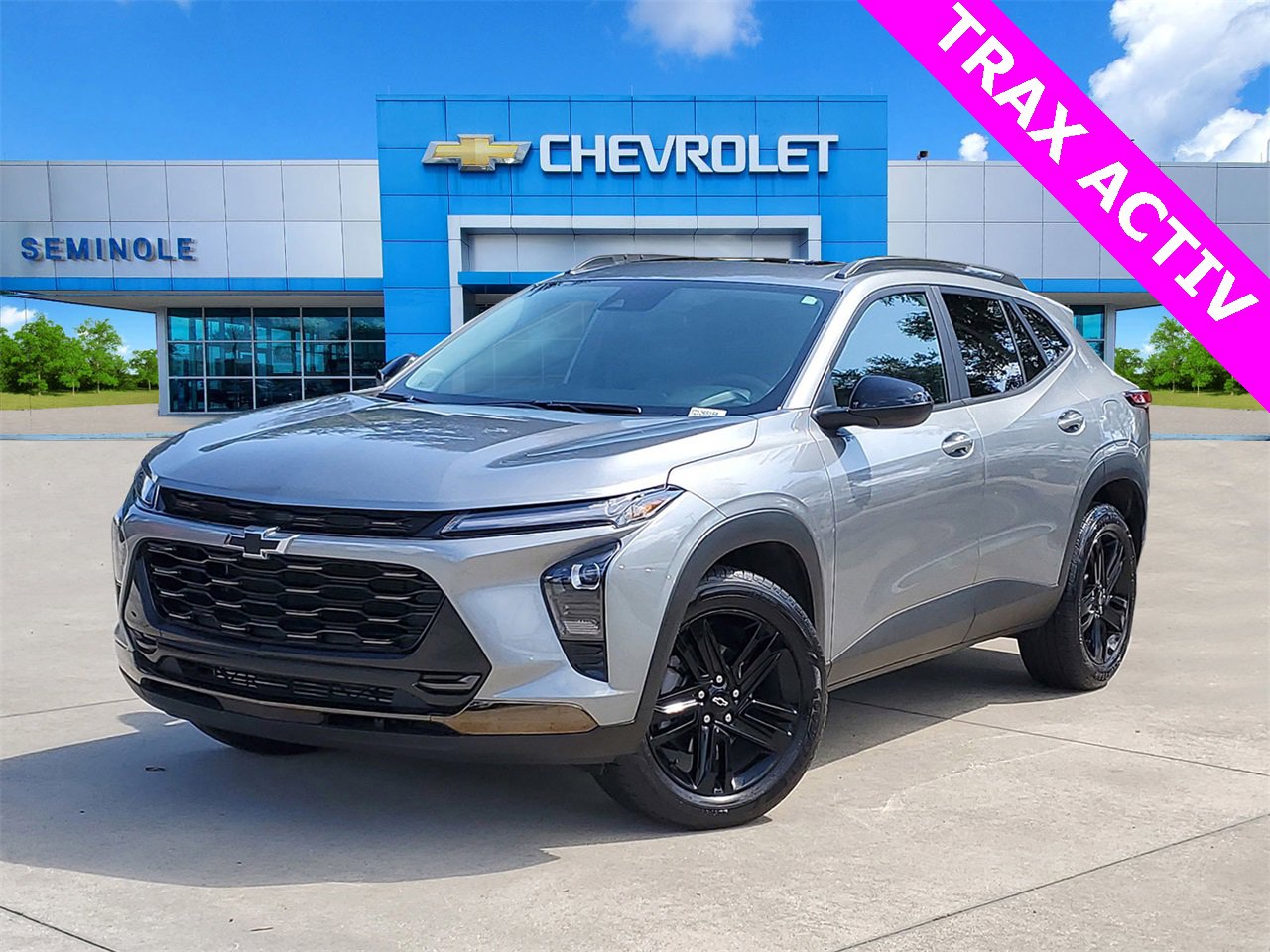 2025 Chevrolet Trax ACTIV photo 2