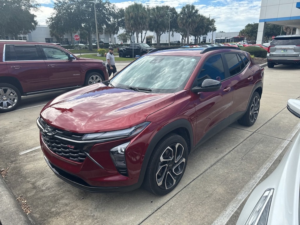 Used 2024 Chevrolet Trax 2RS SUV