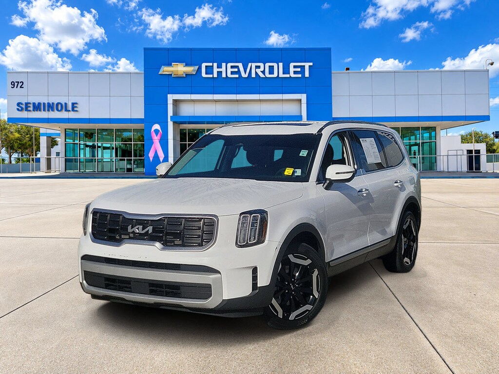 Used 2024 Kia Telluride S SUV