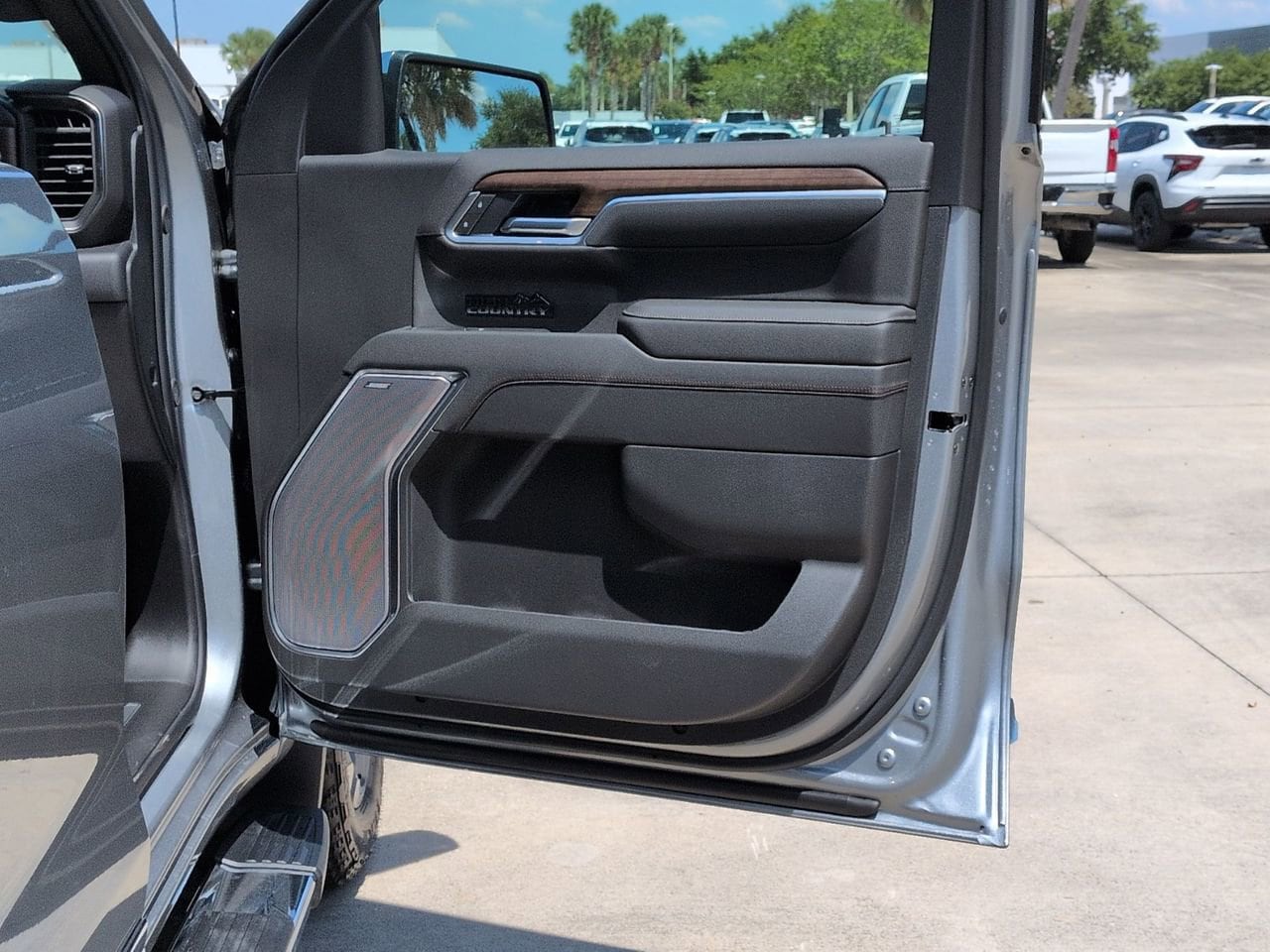 2026 Chevrolet Silverado 1500 High Country - Photo 20
