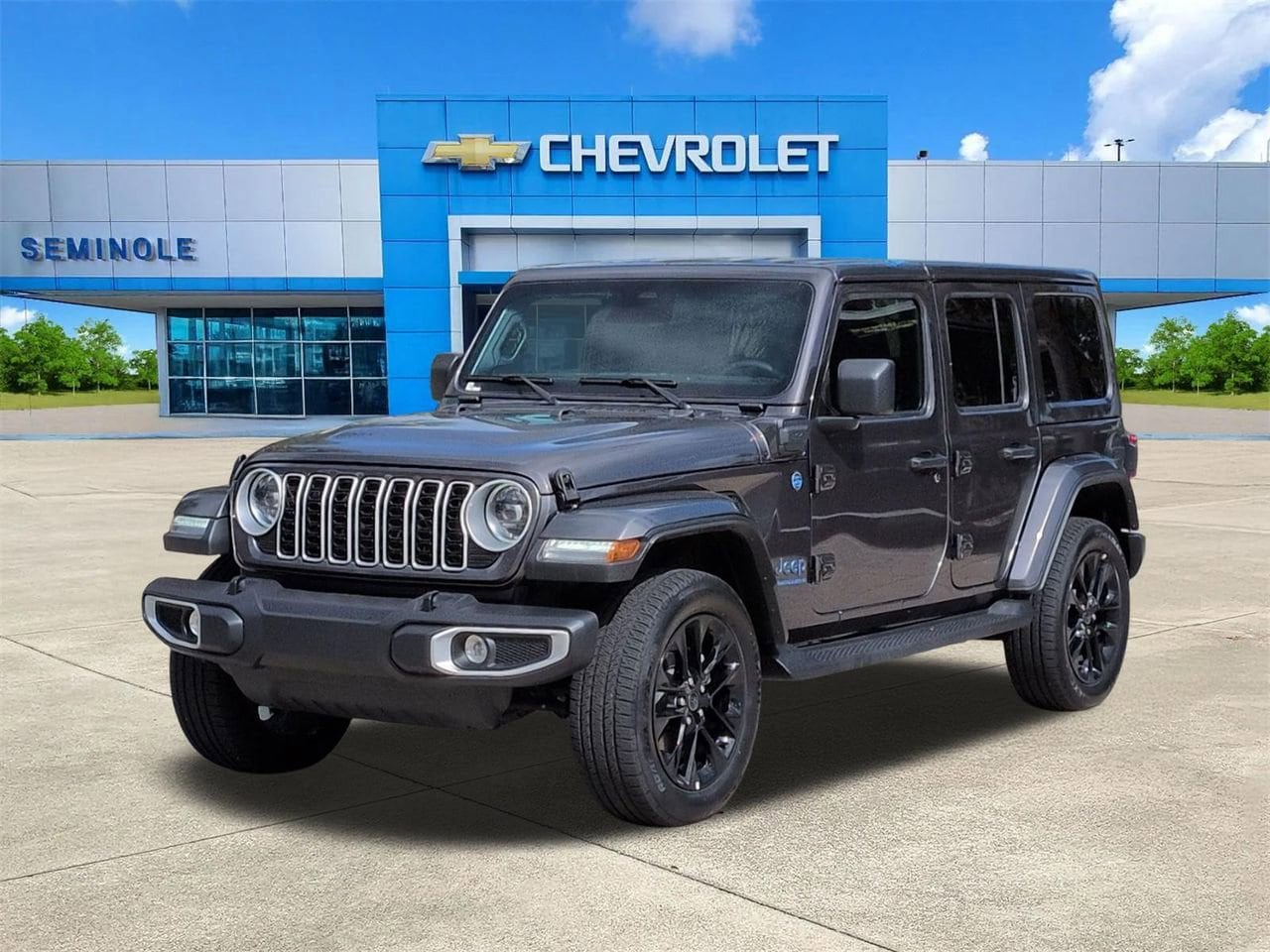 View vehicle photo 2