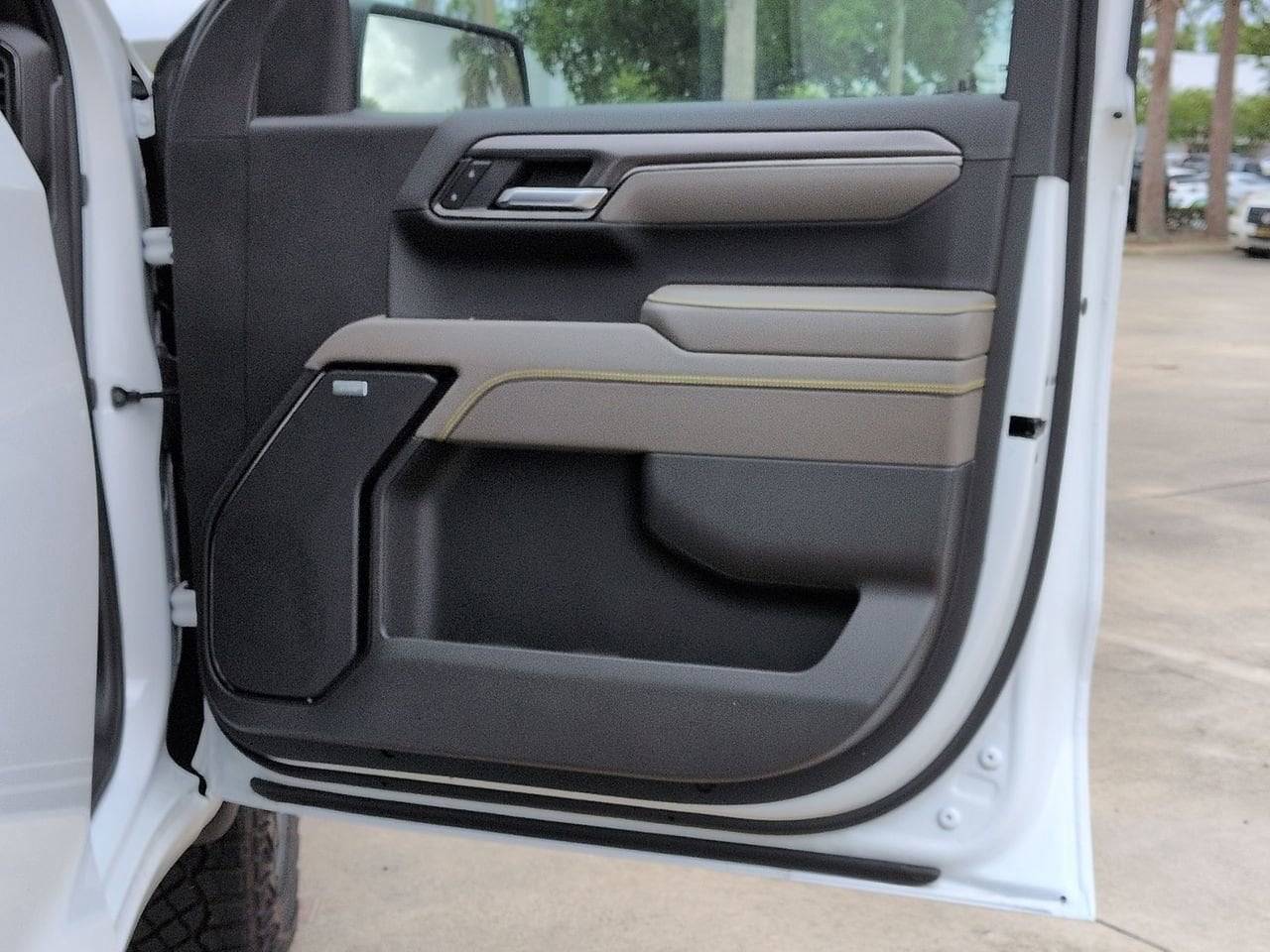 2026 Chevrolet Silverado 1500 ZR2 - Photo 21