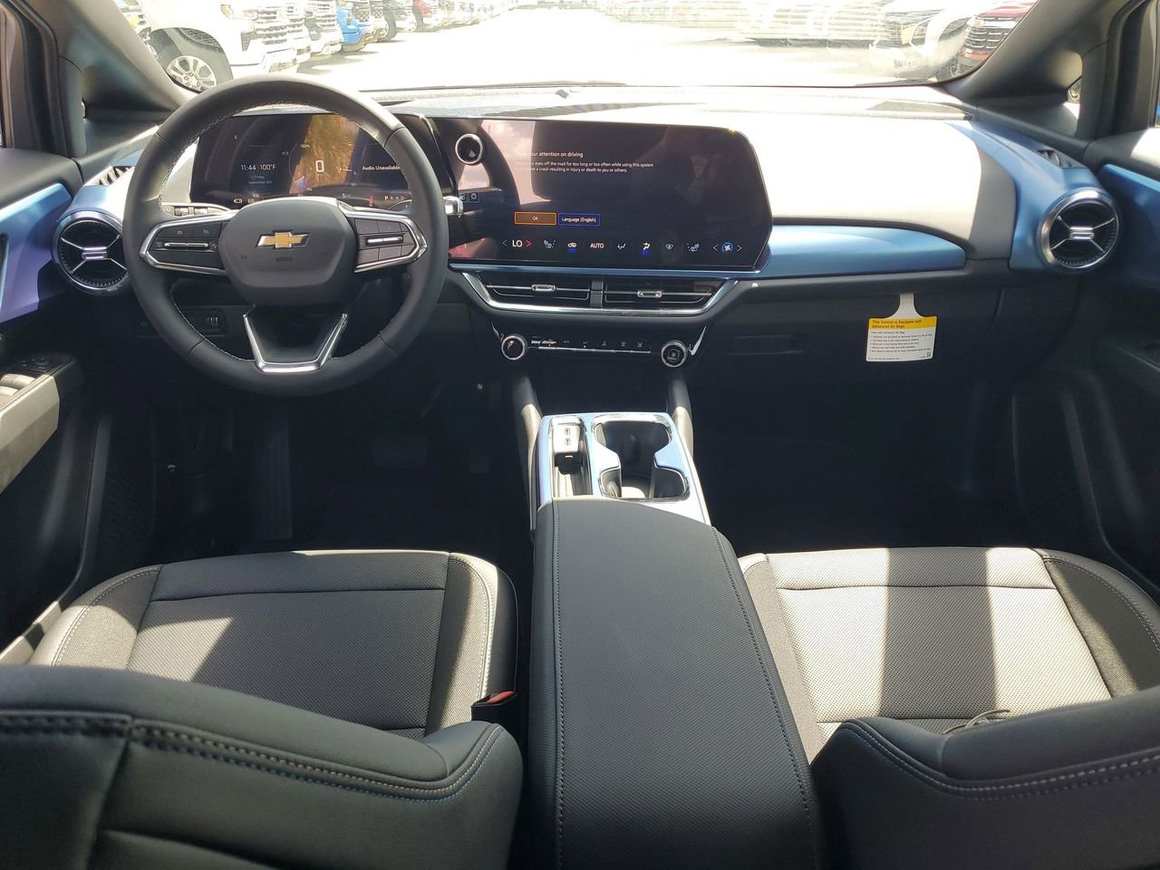 2025 Chevrolet Equinox EV LT - Photo 13
