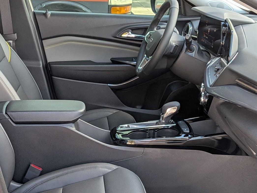 2026 Chevrolet Trax Activ - Photo 23