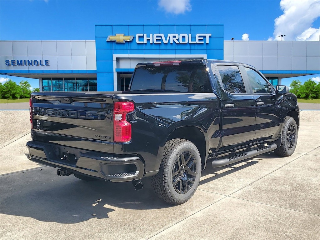 New 2026 Chevrolet Silverado 1500 Custom Truck Crew Cab