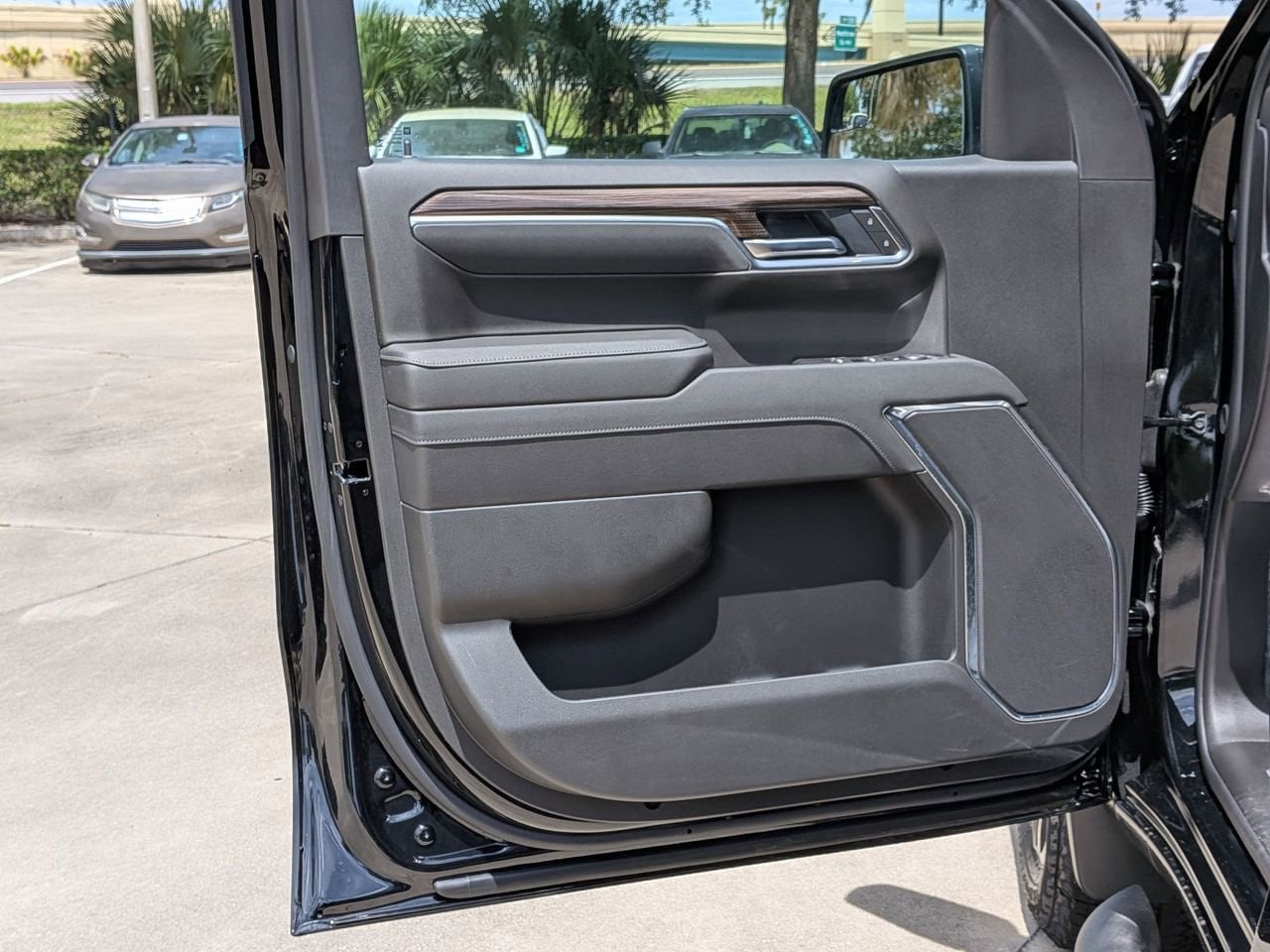 2026 Chevrolet Silverado 1500 RST - Photo 8
