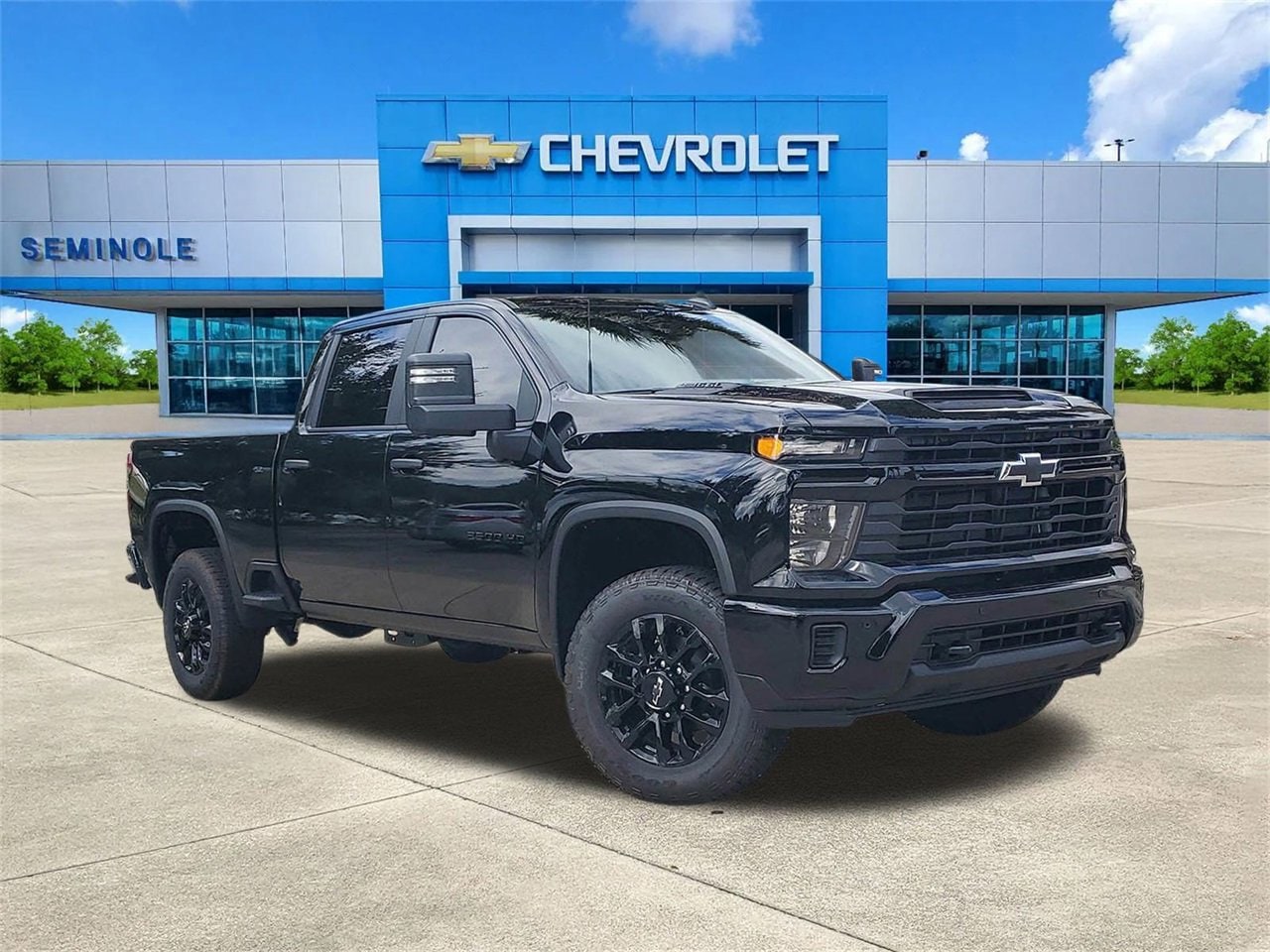 2026 Chevrolet Silverado HD Custom's photo