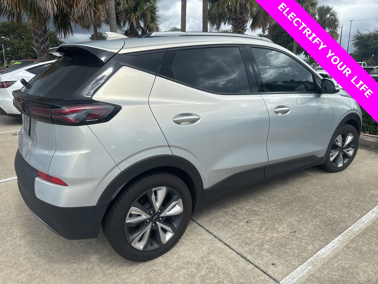 2022 Chevrolet Bolt EUV photo 3