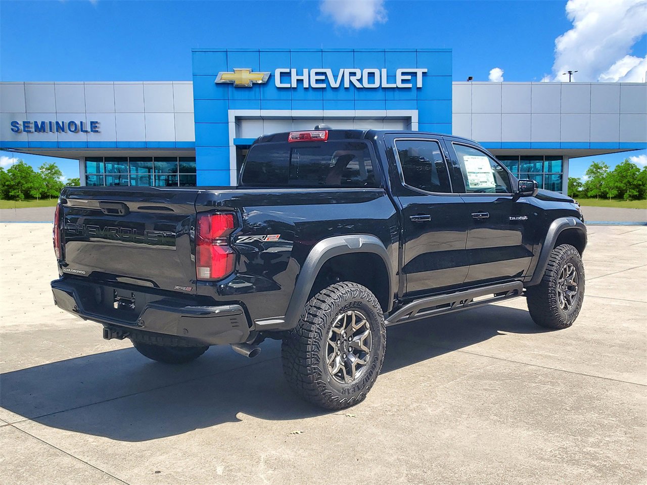 2026 Chevrolet Colorado ZR2 photo 4