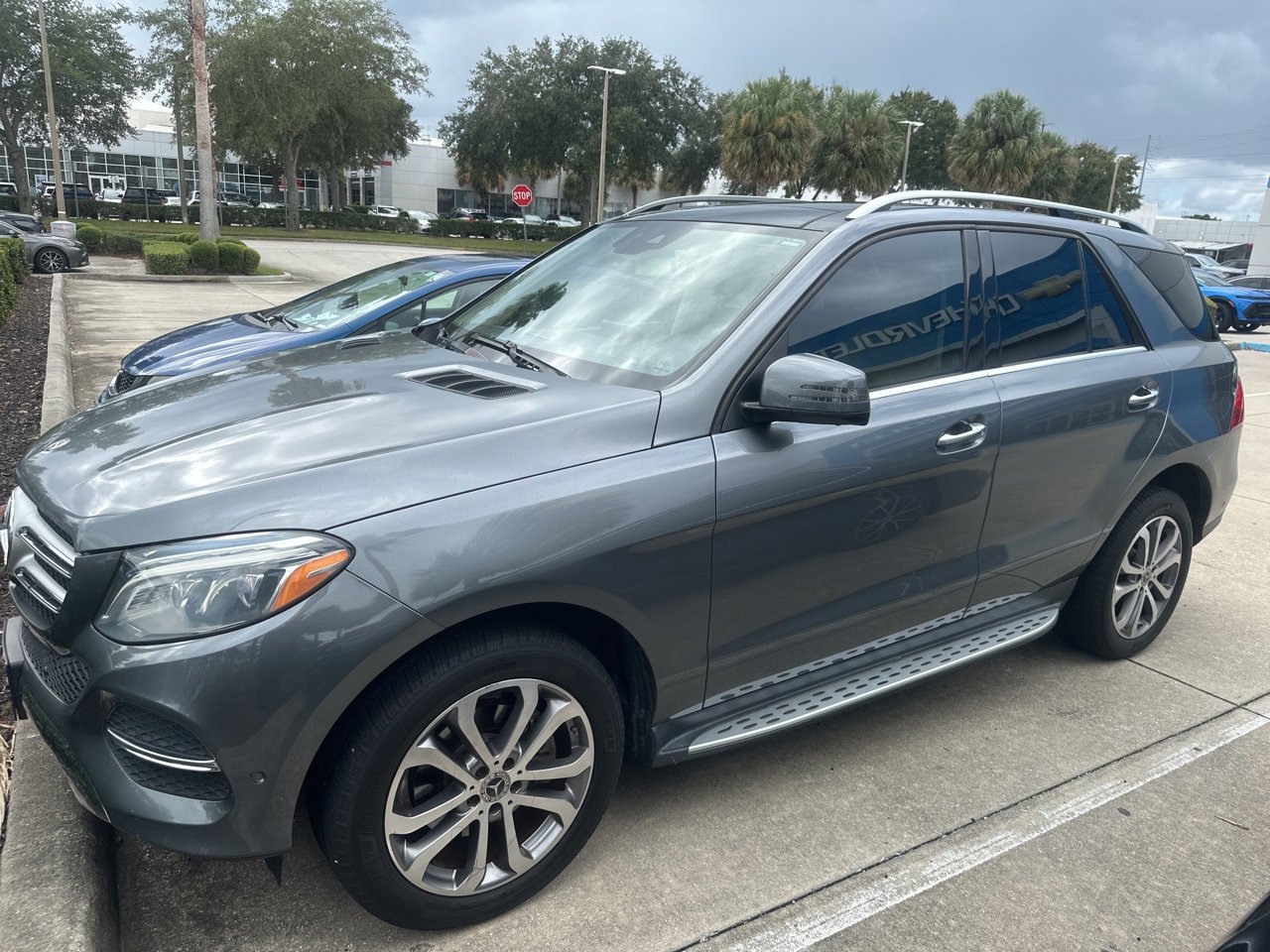 2018 Mercedes Benz GLE 350 photo 2