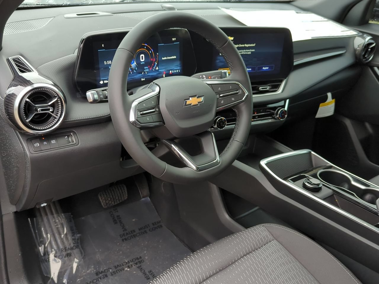 2027 Chevrolet Equinox LT - Photo 9
