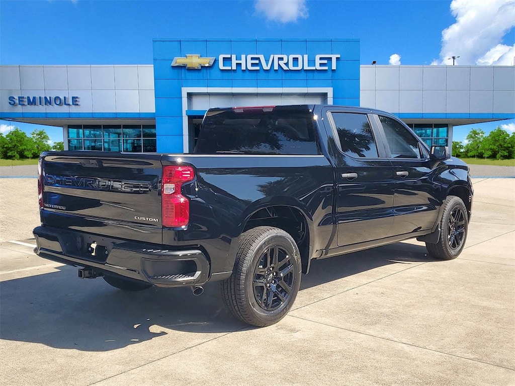 New 2026 Chevrolet Silverado 1500 Custom Truck Crew Cab