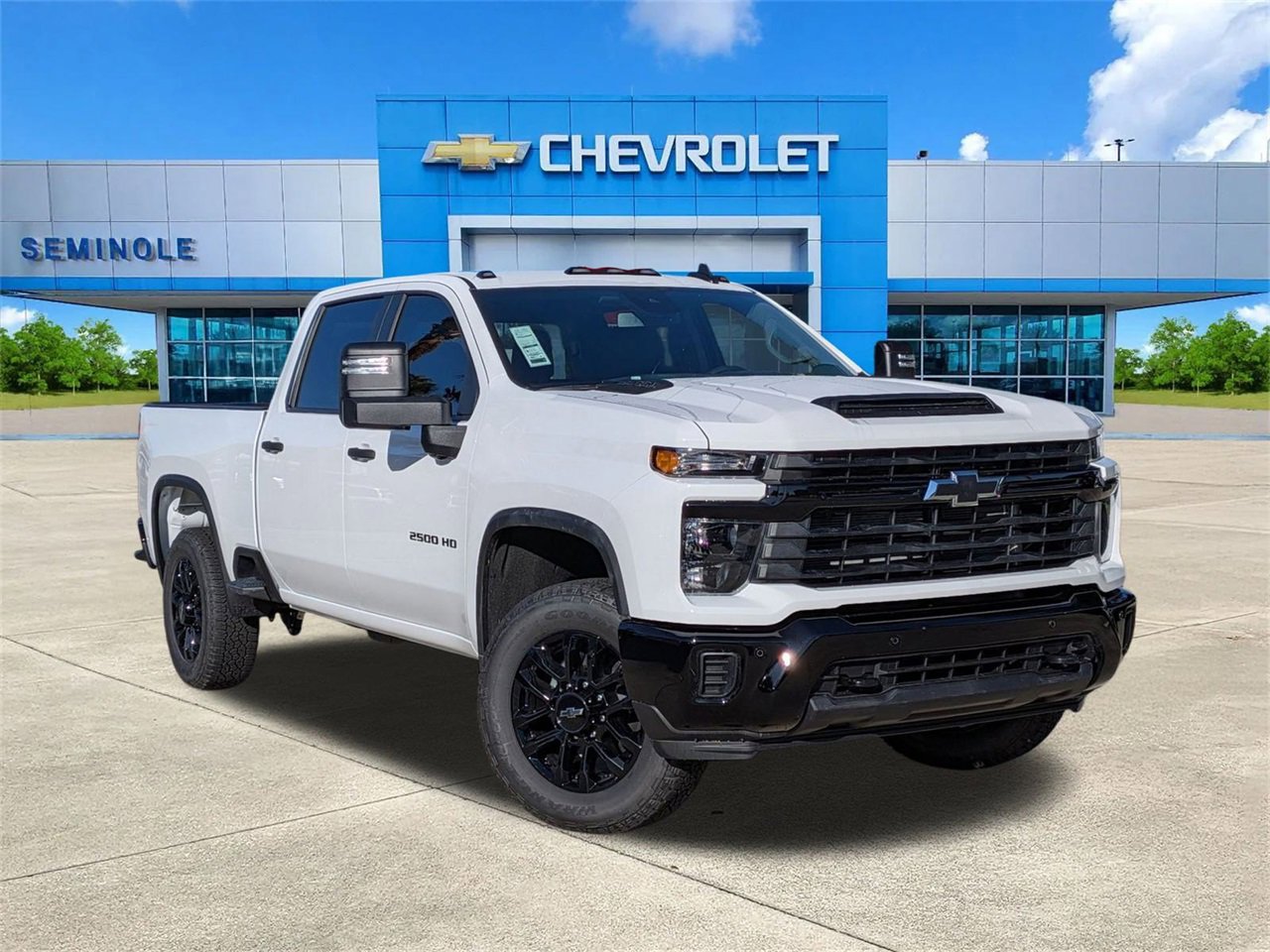 2026 Chevrolet Silverado 2500HD Custom's photo