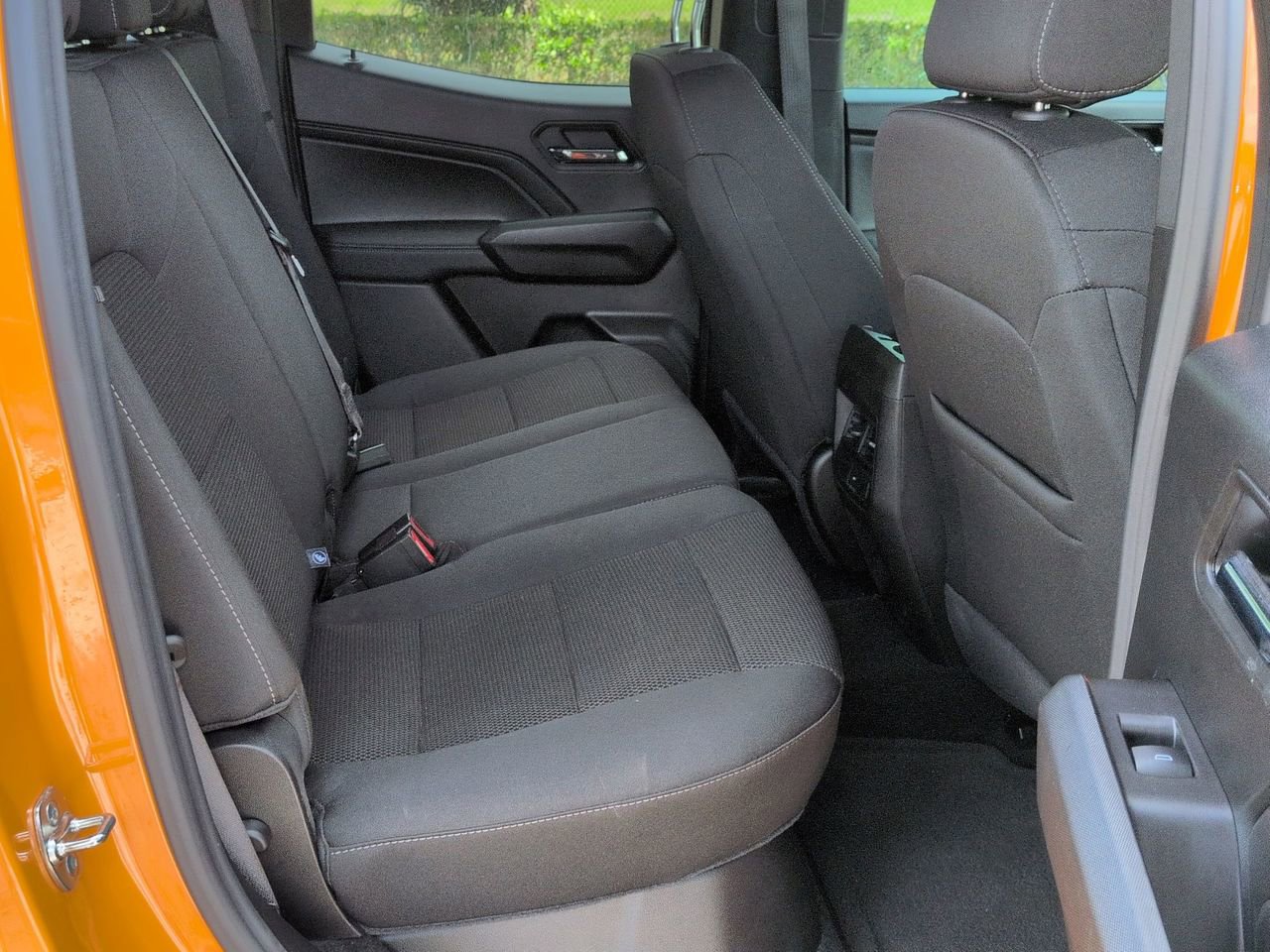 2025 Chevrolet Colorado LT - Photo 24