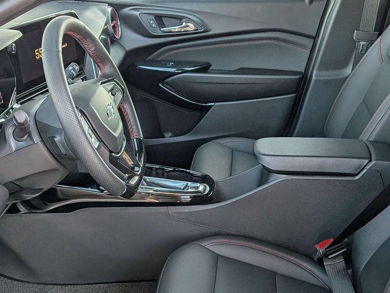 2026 Chevrolet Trax RS - Photo 17