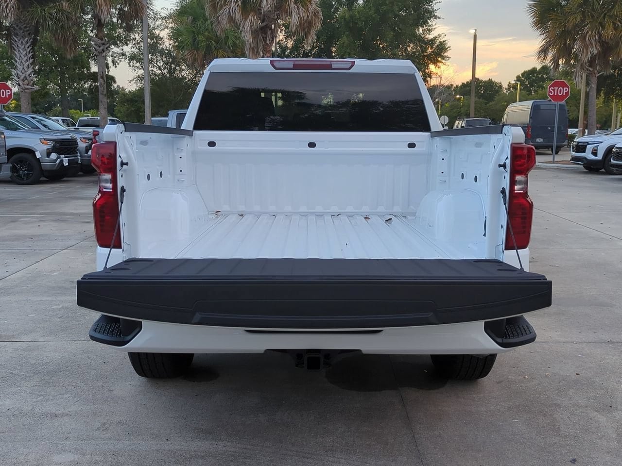 2026 Chevrolet Silverado 1500 Custom - Photo 7