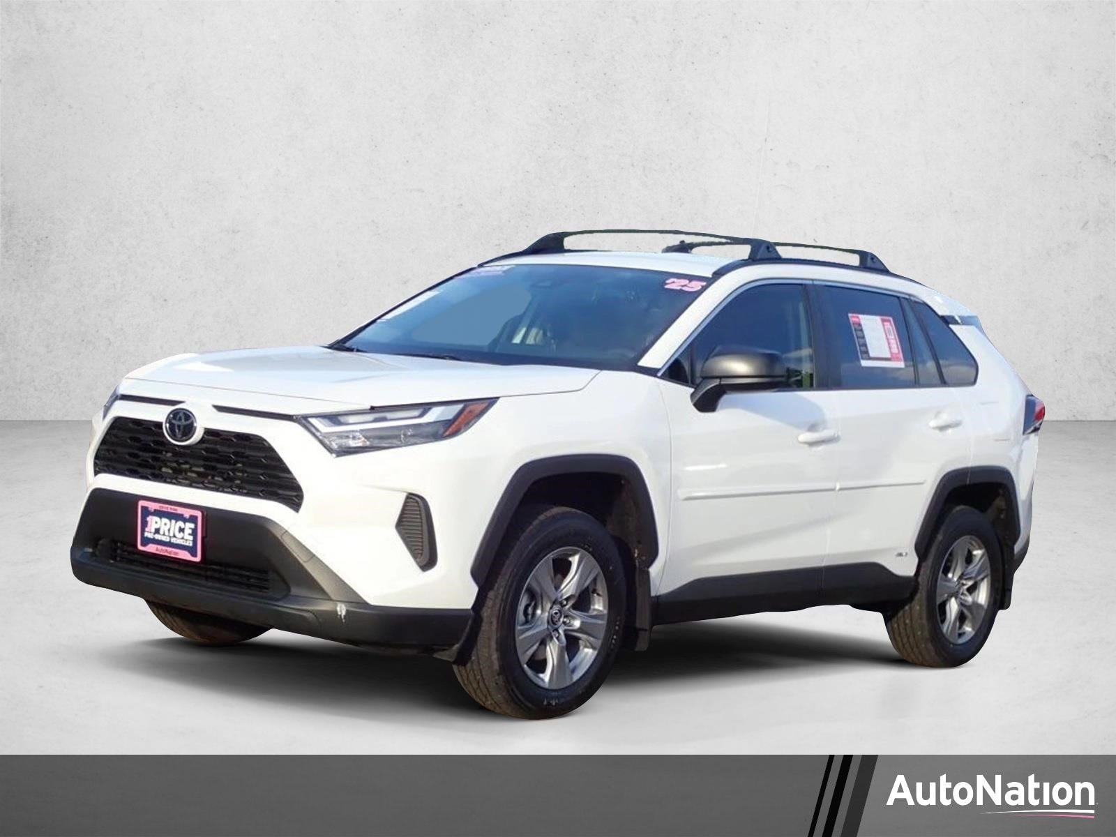 2025 Toyota RAV4 Hybrid LE AWD's photo